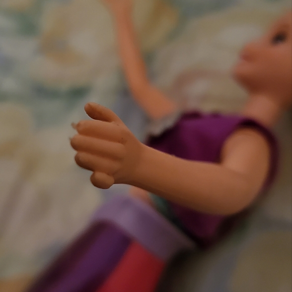 Little Mermaid Tropical Splash Attina - Picture 8 of 10